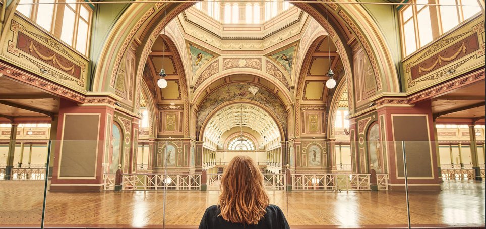 * 왕립 전시관 (Royal Exhibition Building) 내부 사진 Image source: Museums Victoria