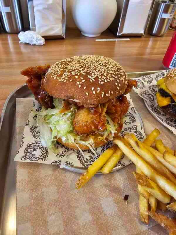 치킨 햄버거